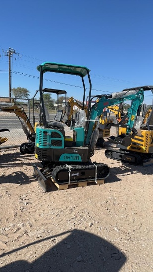 AGT QH12R  Mini Excavator