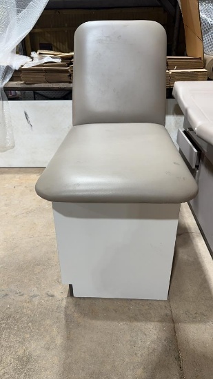 Manual medical exam bed