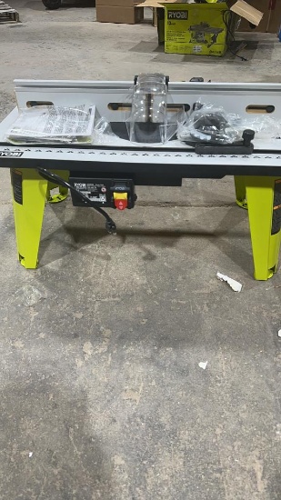 RYOBI router table