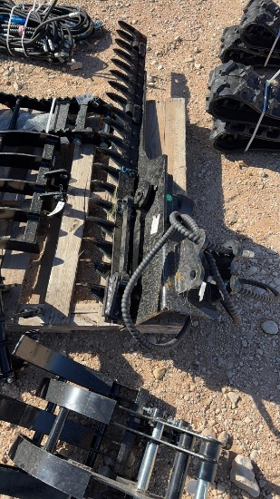 Hedge trimmer for mini excavator