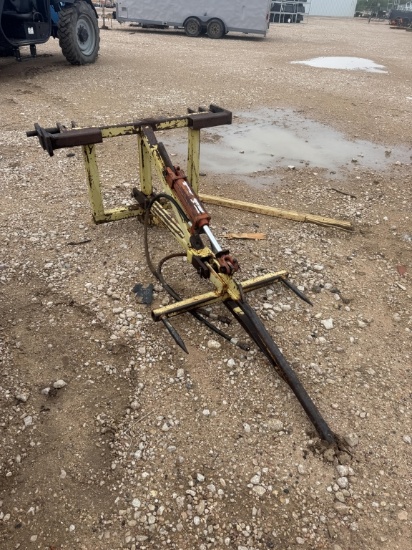 3-point Hay Spear