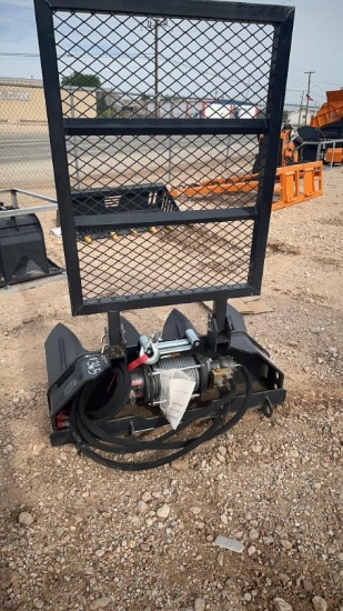 Landhonor Hydraulic winch for skid steer