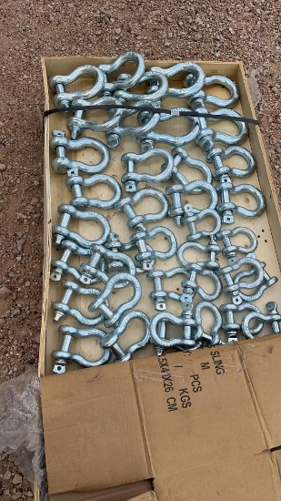 Lot Of 38 Assorted Anchor Shackles