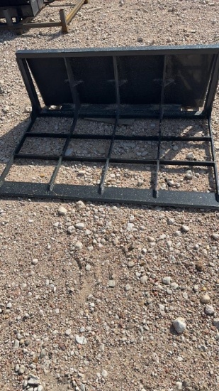 Small land leveler for skid steer