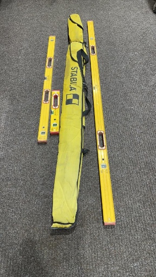 Set of 3 Stabila levels w/case