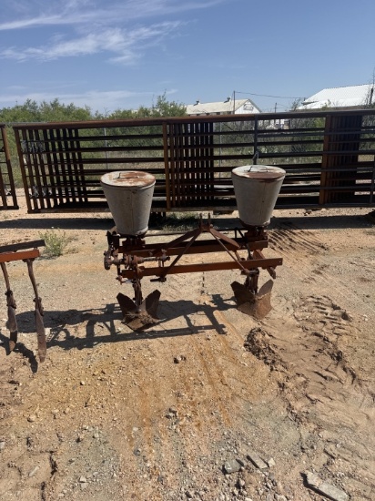 2-row planter