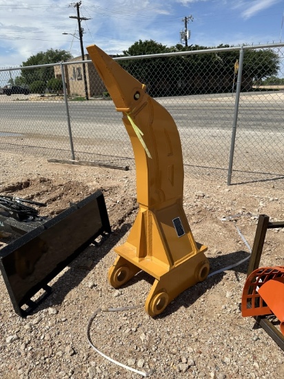 FT-R320 Ripper for cat 320
