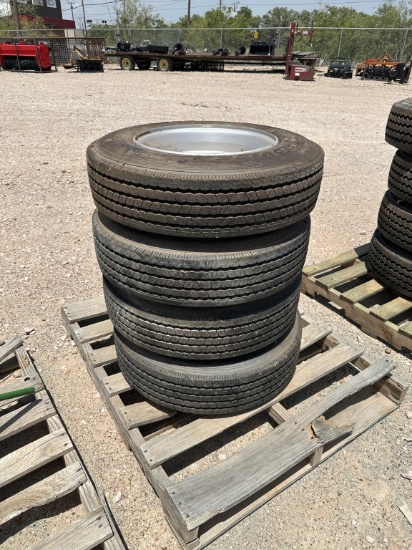 Set of 4—215/75R17.5 ties & wheels