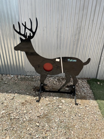 Deer shaped shooting target