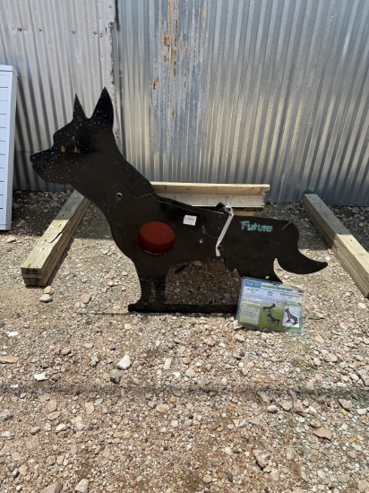 Dog shaped shooting target w/stand
