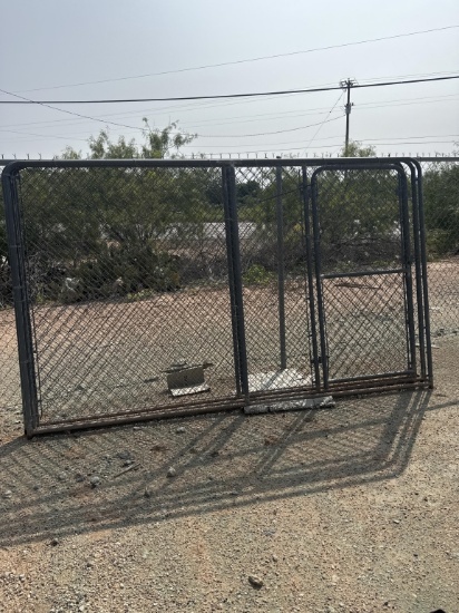 10x10x6 Dog kennel
