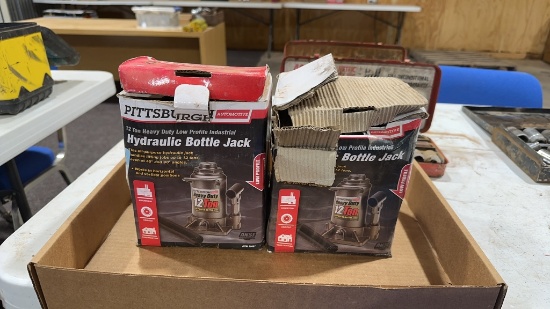 2 new bottle jacks