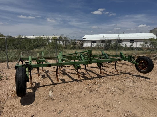 JD 16’ spring shank chisel plow