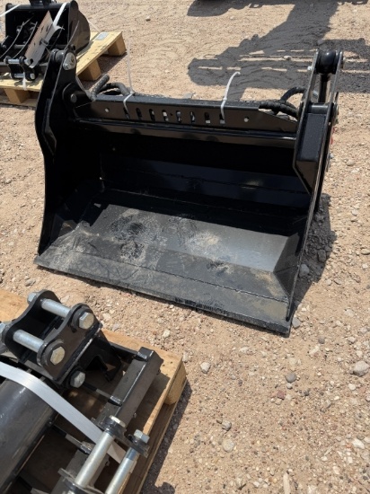 FT-XKH39 Mini Skid Steer 4 in 1 Bucket