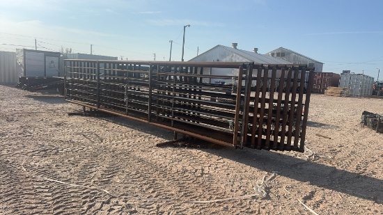 24’ self standing livestock panels W/12’ gate