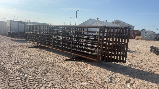 24’ self standing livestock panels W/12’ gate