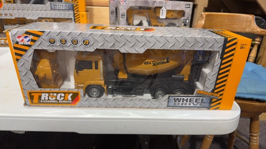 Toy Mixer Truck