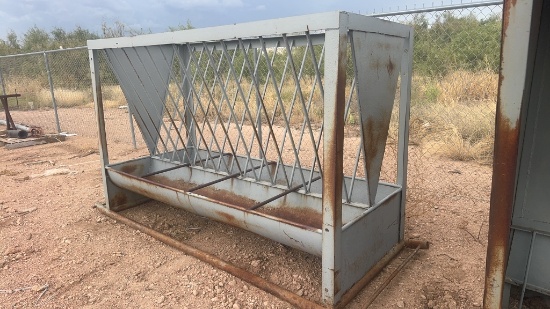 Hay Feeder