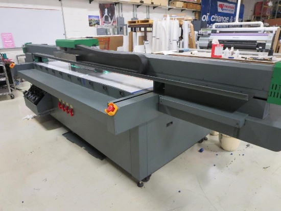 UV Flatbed Printer