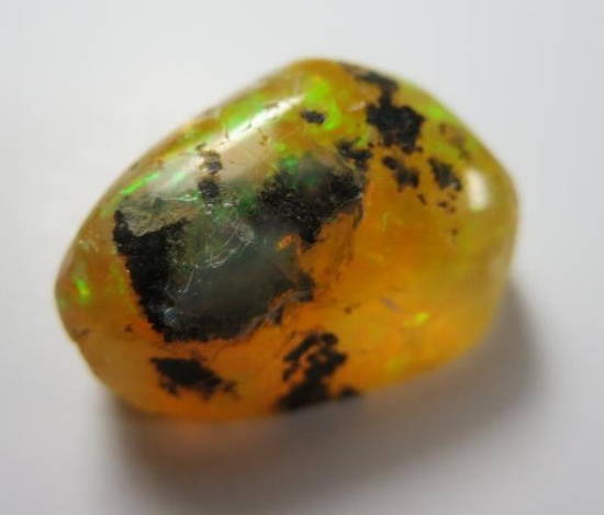 15.60 ct, Caramel Opal