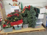Christmas Decorations, Wreaths, Small Nutcrackers