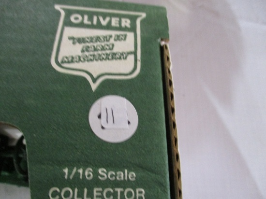 Oliver Super 88 1993 Louisville Show Box SCW030
