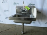 Stainless Steel Hand Sink w/Splash Gaurd