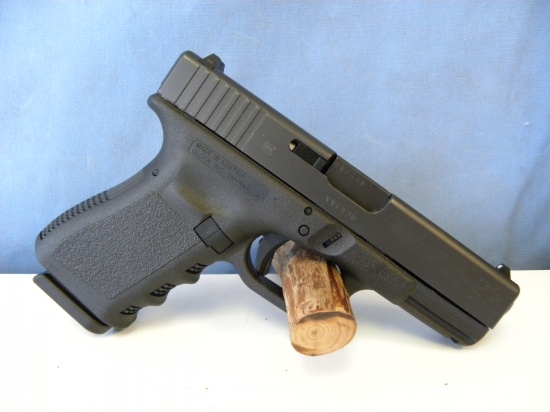 Glock 19 Gen 3 Austrian 9mm NIB