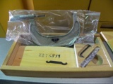 Precision Machinist Micrometer 3