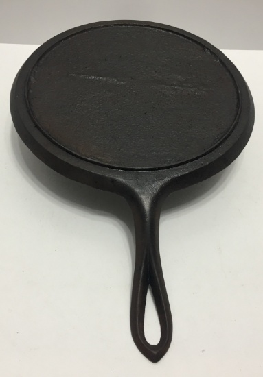 Unmarked Griddle No.8 w/Gate Mark