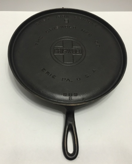 Griswold Cast Iron Griddle No.9, 609 B