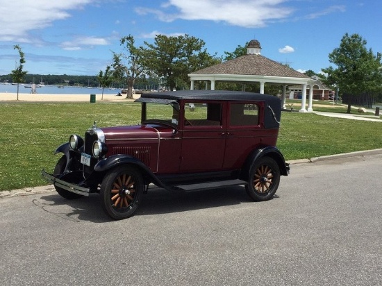 1928 Chevrolet Imperial Landau