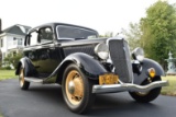 1934 Ford Sedan