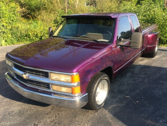 1988 Chevrolet Custom - Dually
