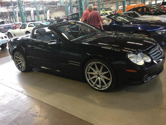 2004 Mercedes-Benz SL500