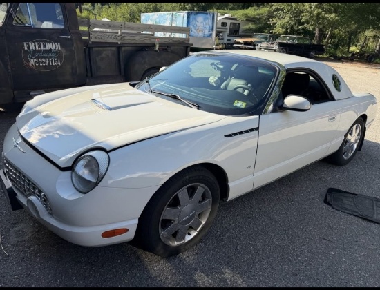 2003 Ford Thunderbird Deluxe