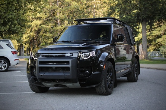 2022 Land Rover Defender 110 X-Dynamic SE
