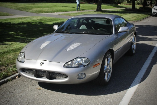 2001 Jaguar XKR SilverStone Coupe