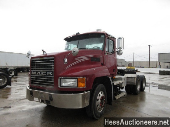 2002 Mack CH613 DC, T/A Day Cab Truck Tractor