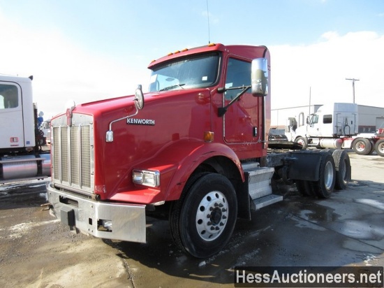 2009 KENWORTH T800 T/A DAYCAB