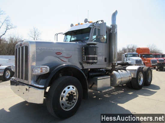 2010 PETERBILT 379 T/A DAYCAB