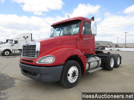 2007 FREIGHTLINER COLUMBIA T/A DAYCAB