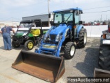 NEW HOLLAND BOOMER 3050 TRACTOR
