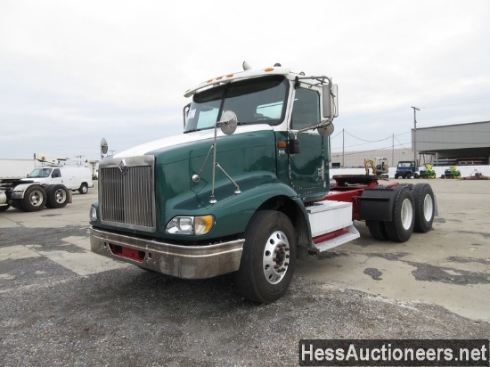 2006 INTERNATIONAL 9200I EAGLE T/A DAYCAB