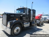 1983 KENWORTH W900 T/A SLEEPER