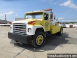 1983 INTERNATIONAL S1600 WRECKER