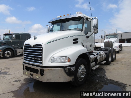 2014 Mack Cxu613 T/a Daycab