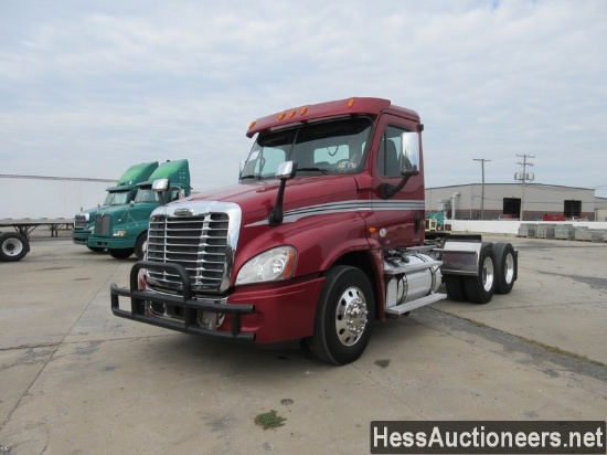 2012 FREIGHTLINER CASCADIA T/A DAYCAB