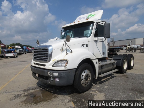 2007 FREIGHTLINER COLUMBIA 120 T/A DAYCAB