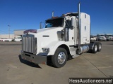 2004 KENWORTH T800 T/A SLEEPER